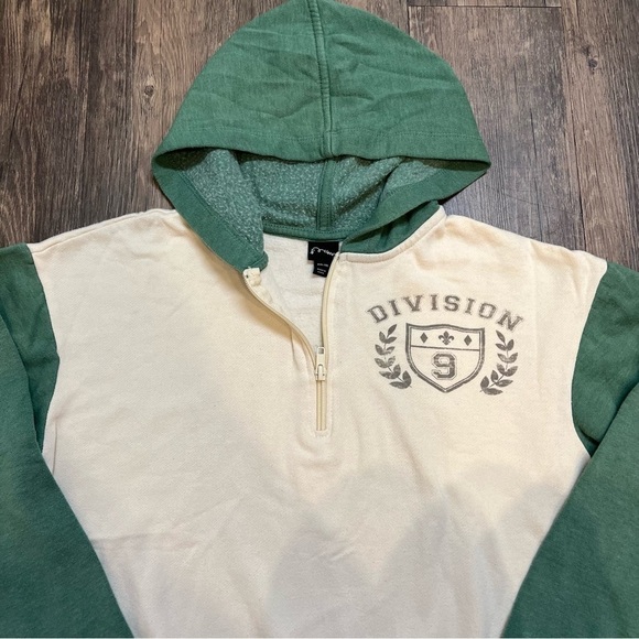 Girls Art Class Hoodie Sweatshirt Green Cream Front Pockets Size XXL /18 - Picture 9 of 9